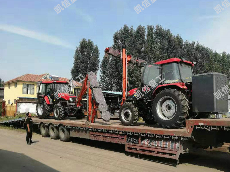 路邊樹(shù)木雜草(cǎo)修剪(jiǎn)車