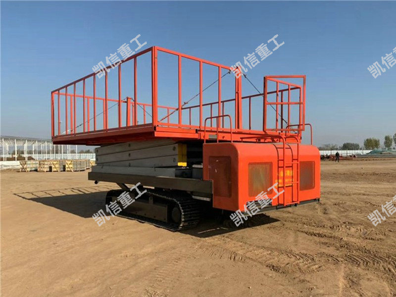 履帶式升降平台(tái)