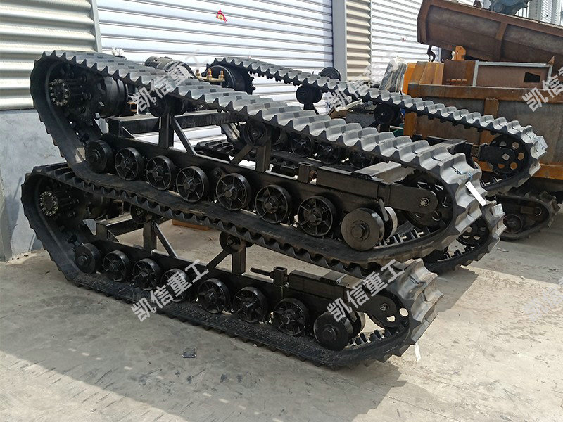 機械傳動(dòng)橡膠履帶(dài)底盤