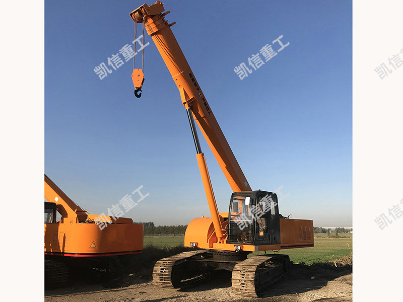 12吨履带吊（diào）车