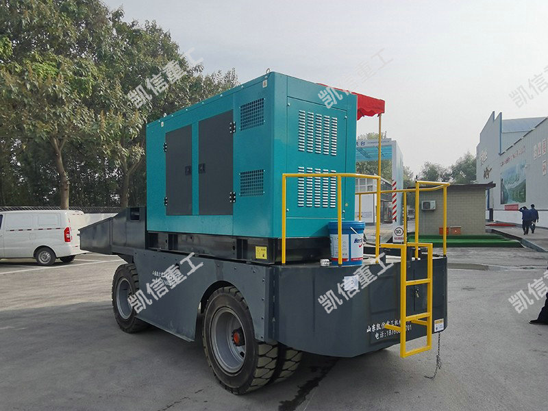 路（lù）緣石滑膜（mó）機