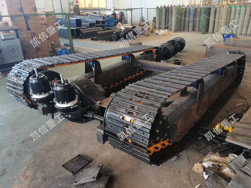 鋼製後橋履帶底盤（pán）