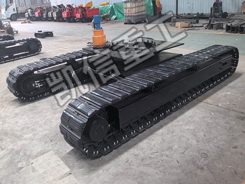 鋼製底（dǐ）盤（pán）