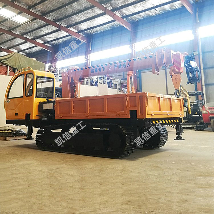 履帶式隨車起重機