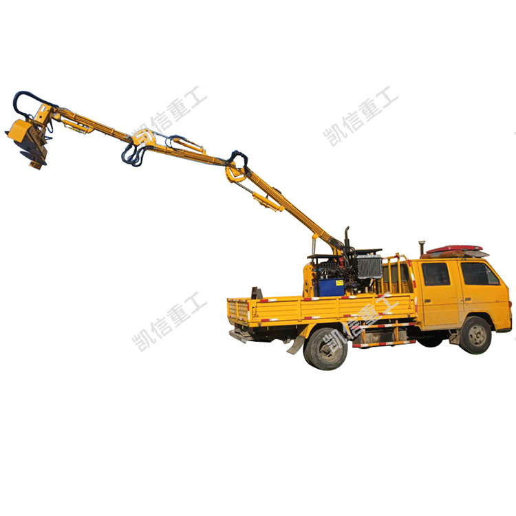 小(xiǎo)型折臂式修剪機