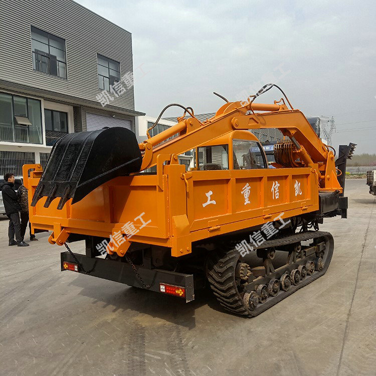 隨車挖（wā）履（lǚ）帶（dài）車