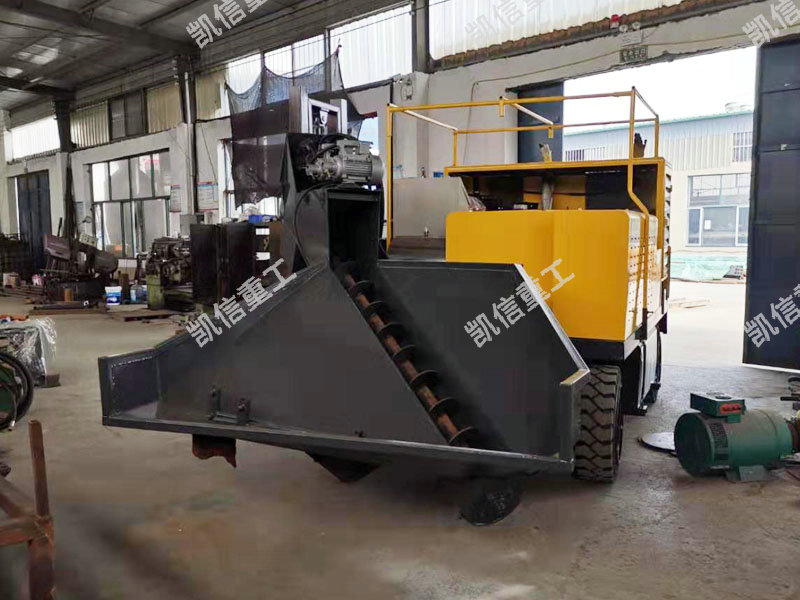 混凝土一次成型路緣石（shí）滑模機