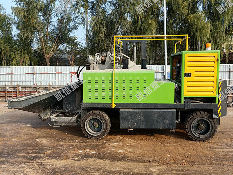 路邊石（shí）一次（cì）成型機