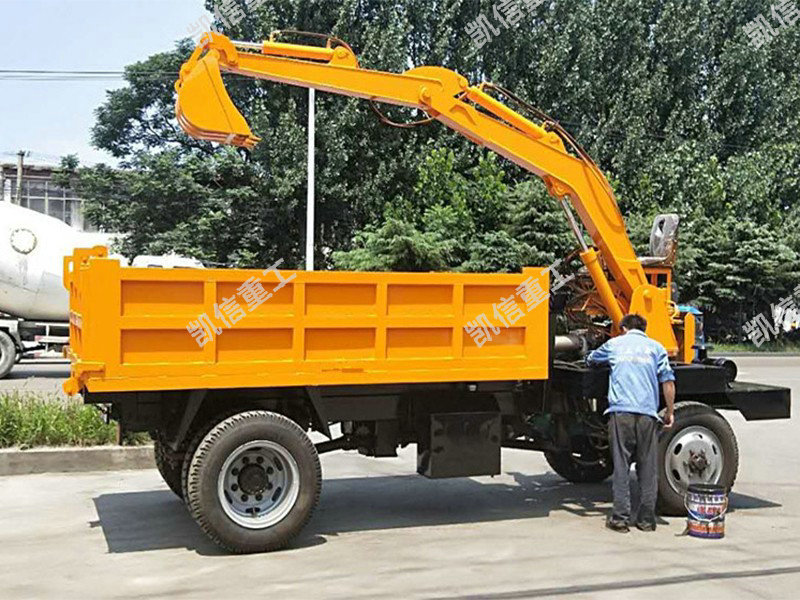 輪式隨(suí)車挖(wā)