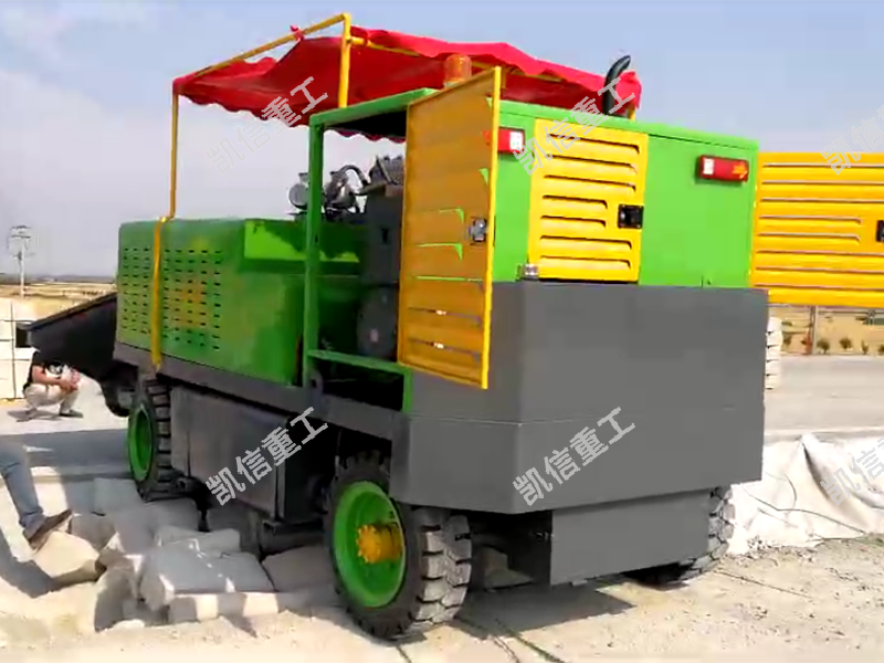 路緣石滑膜（mó）機