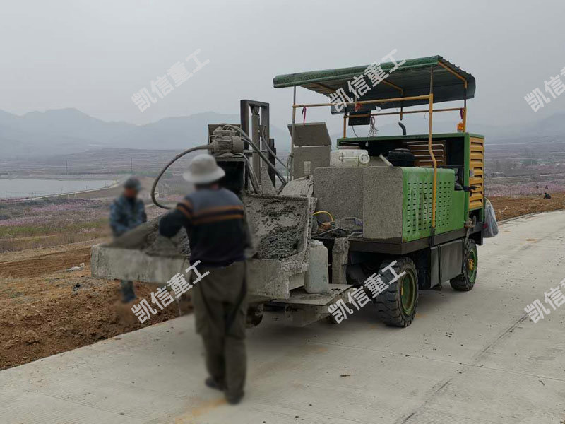 路平石滑（huá）膜機