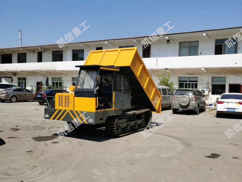 履帶運（yùn）輸車