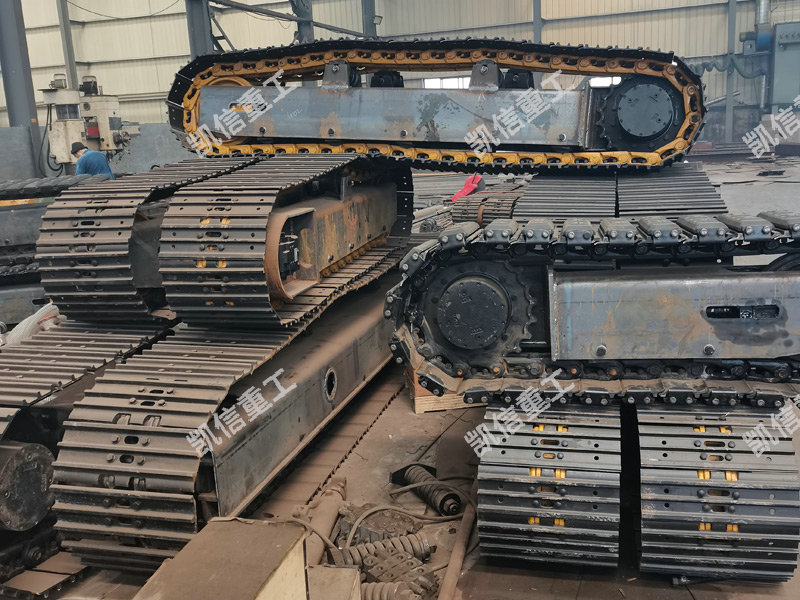 履帶底（dǐ）盤