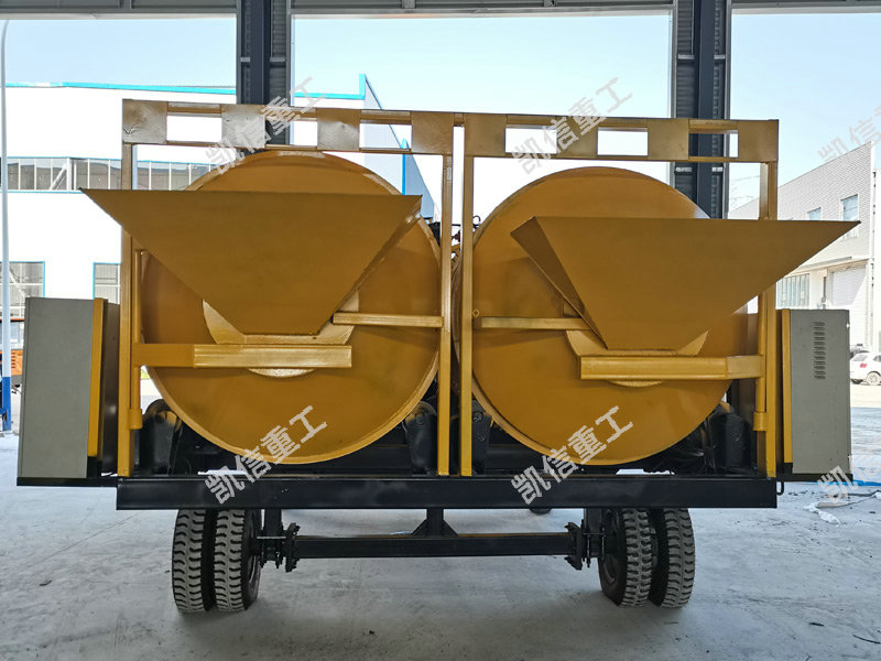 車載（zǎi）瀝青攪拌車